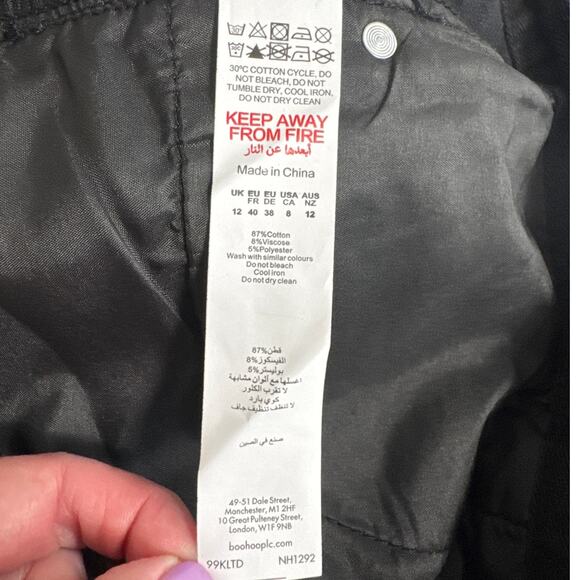 NWT Pretty Little Thing Washed Black Longline Fitted Denim Shorts Sz 8 US/12 UK - Picture 8 of 11